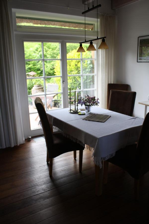Reethus Stoefs Appartement Behrensdorf Buitenkant foto